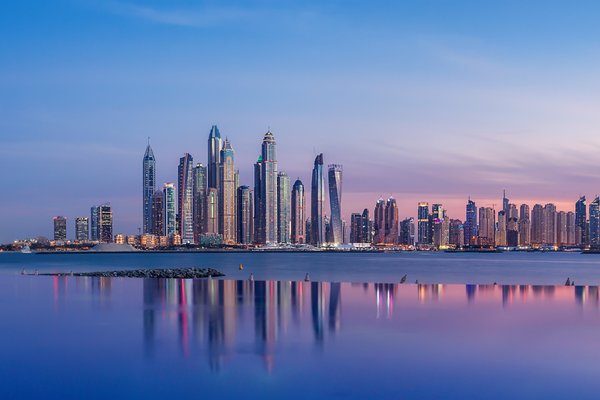 What penalties are applicable to UAE onshore or mainland LLC companies?