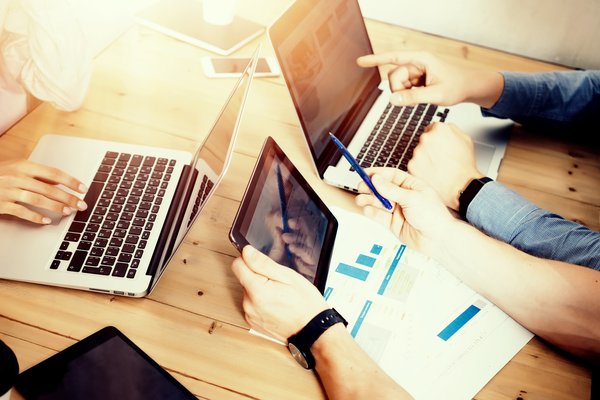Advising Chain Reaction on its sale to Publicis Groupe Middle East